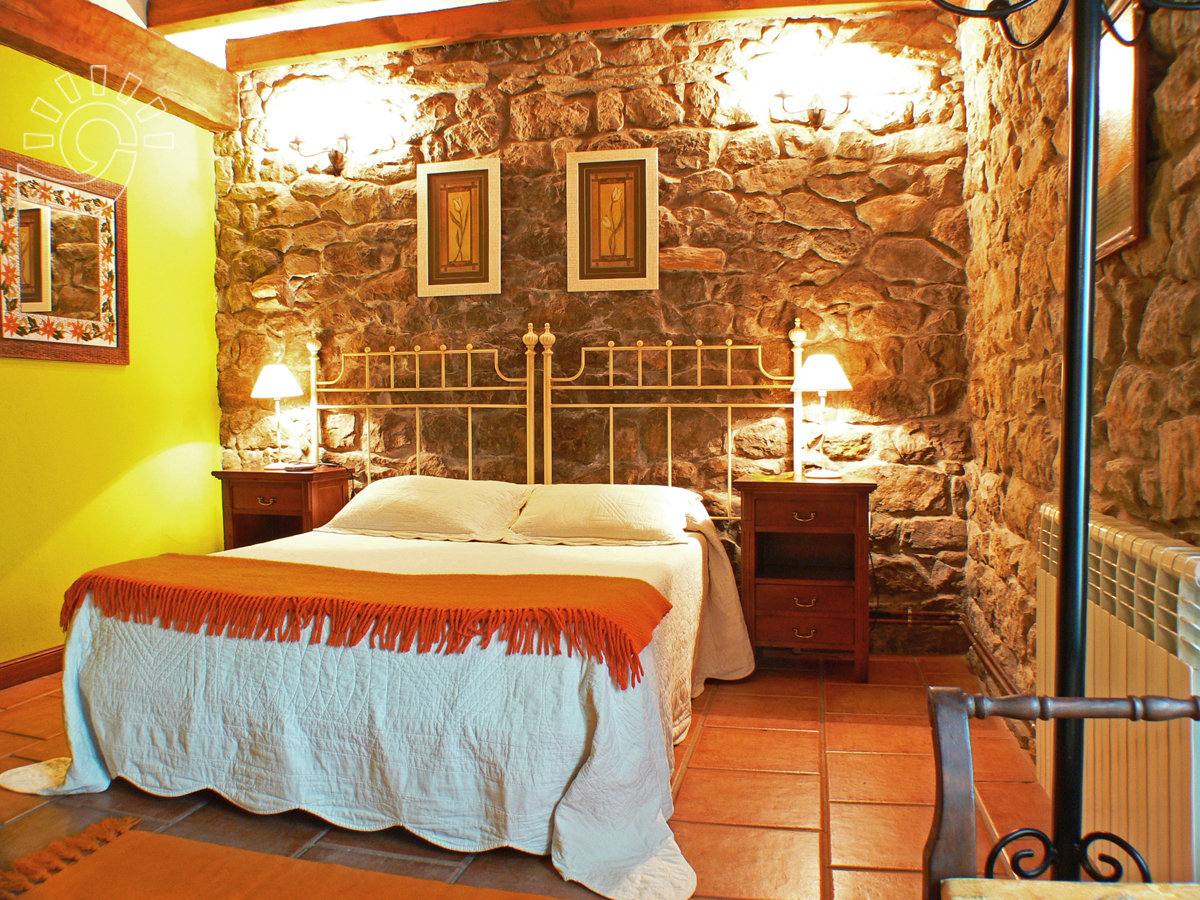 Posada Las Ijanas photo 2, pension accommodation in Capilla del Barrio Pereo on the Camino del Norte