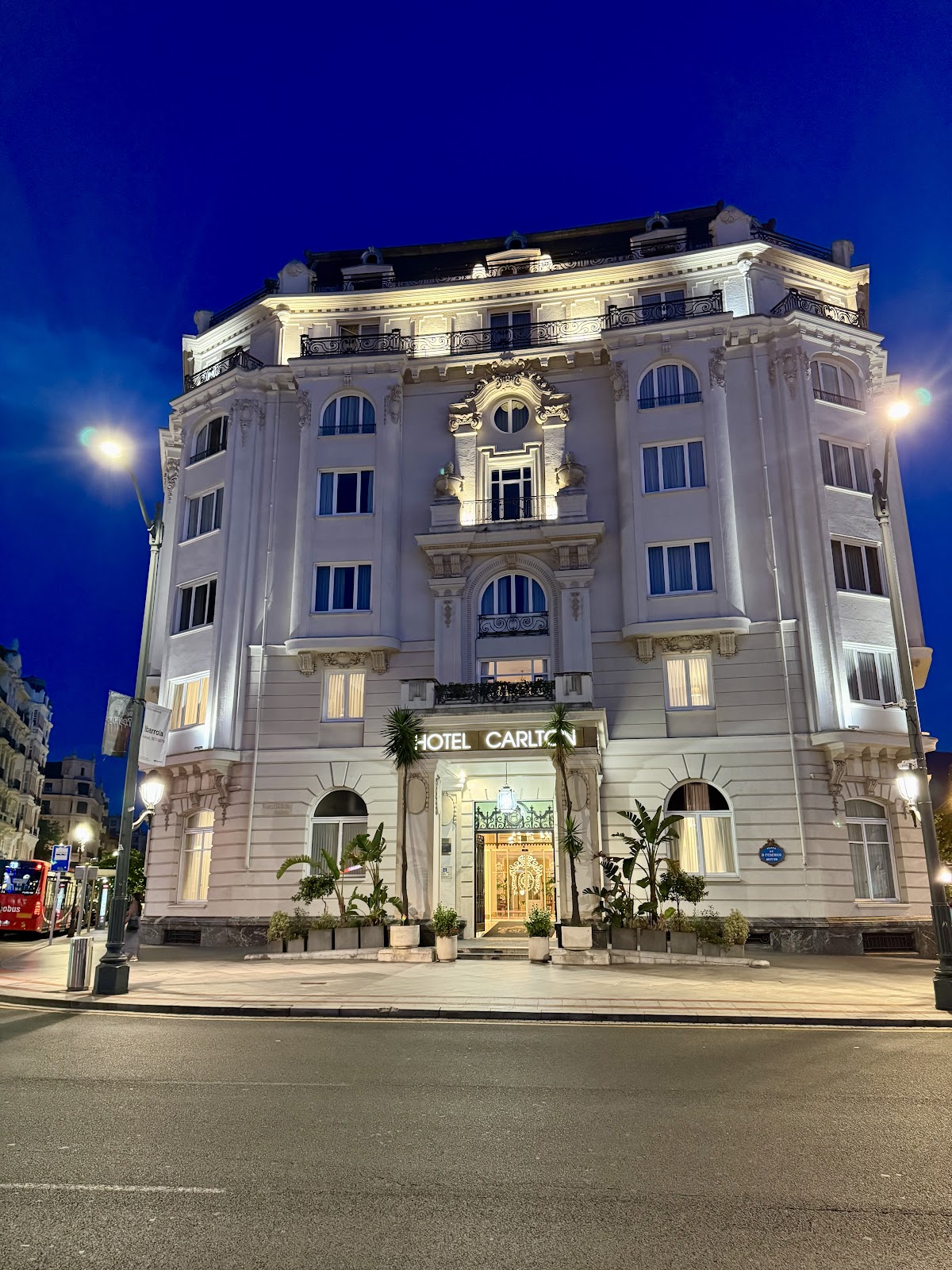 Hotel Carlton photo 8, hotel accommodation in Bilbao on the Camino del Norte