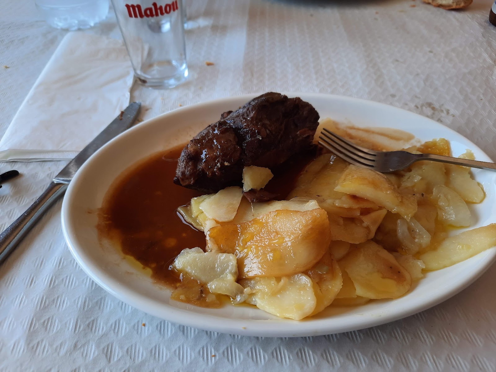 Hotel Castillo El Burgo photo 4, hotel accommodation in El Burgo Ranero on the Camino Frances