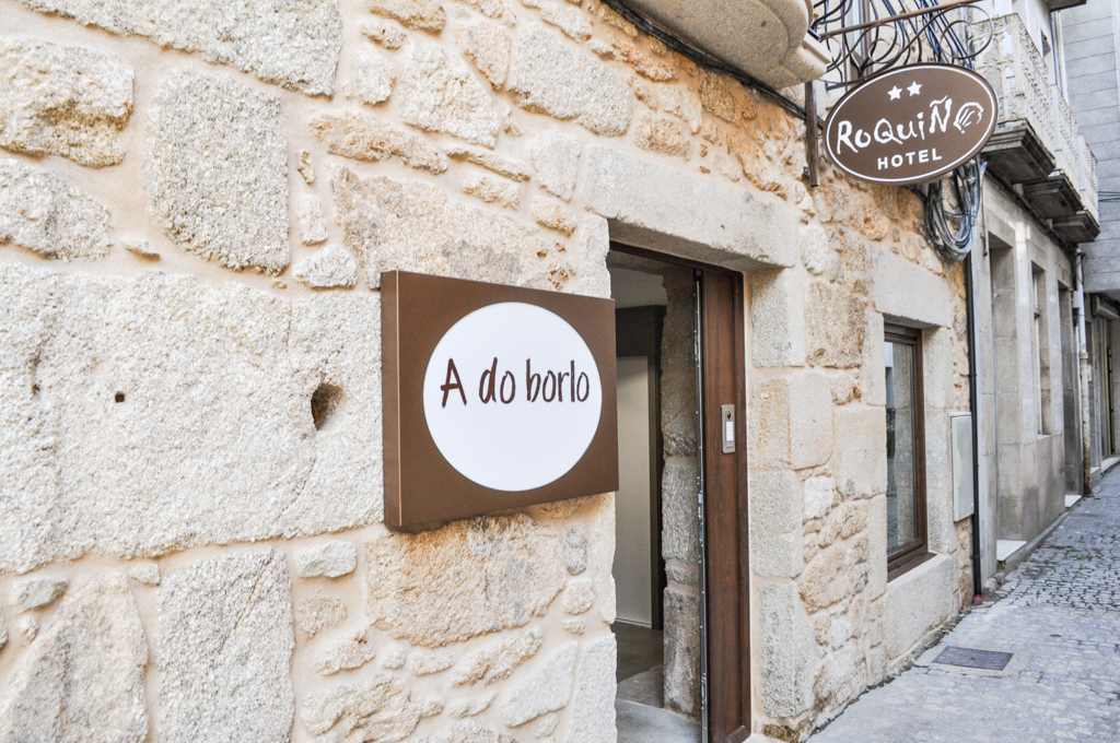 Hotel Roquiño, hotel accommodation in Caldas de Reis on the Camino Portuguese