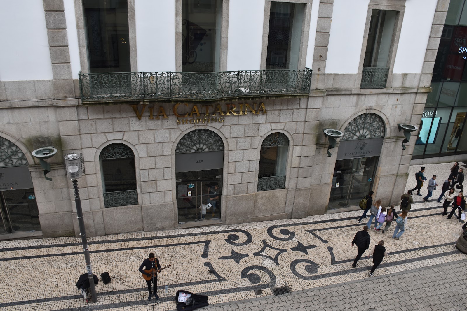 FLH Downtown GuestHouse, Porto, guesthouse accommodation in Porto on the Camino Portuguese