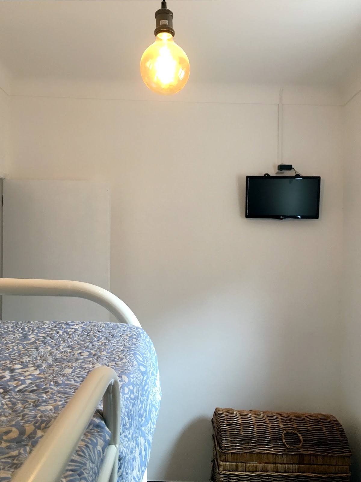 Guest House D`Avenida photo 18, albergue accommodation in Vila Praia de Ancora on the Camino Portuguese