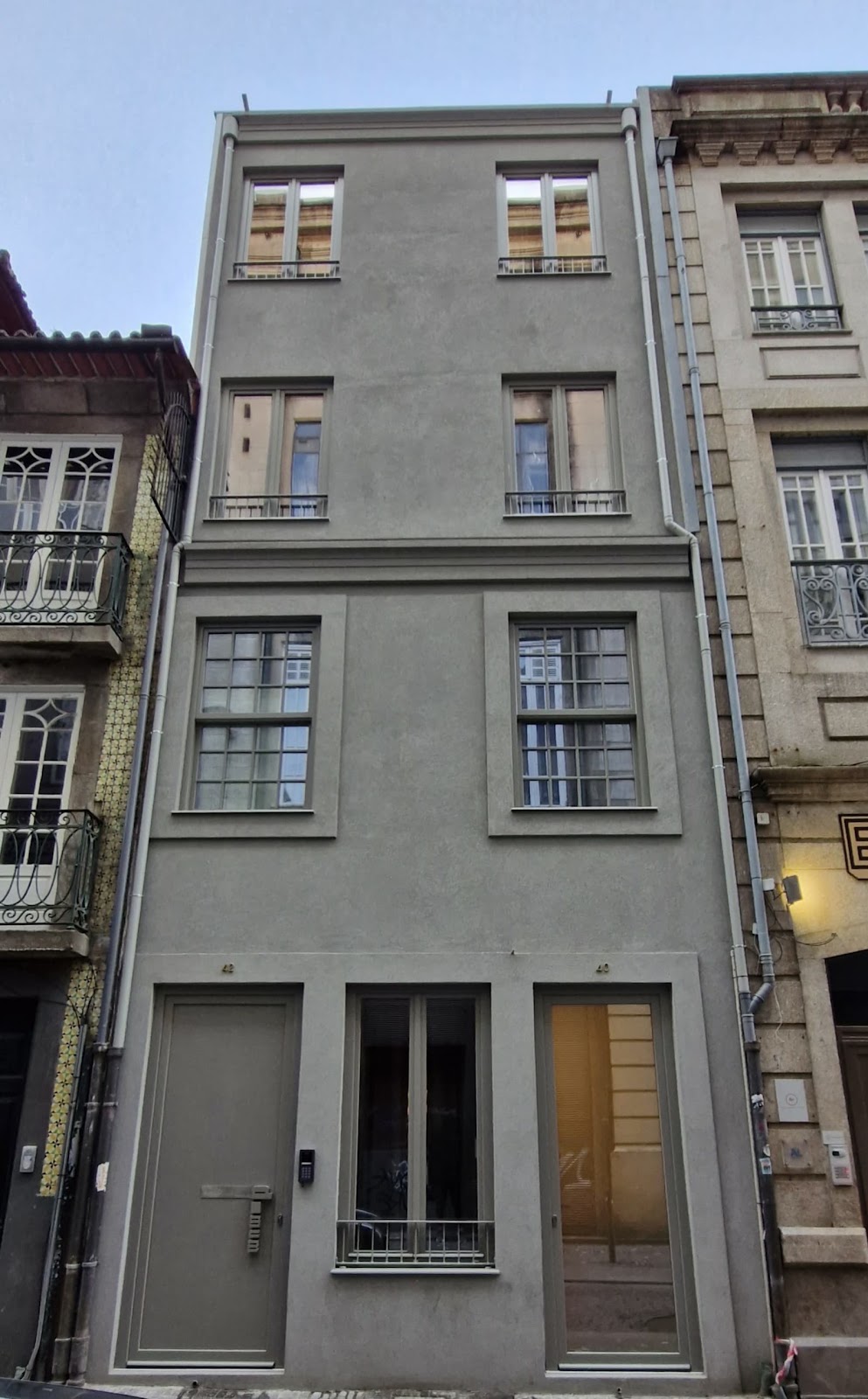 Domum . cv, accommodation listing in Porto on the Camino Portuguese