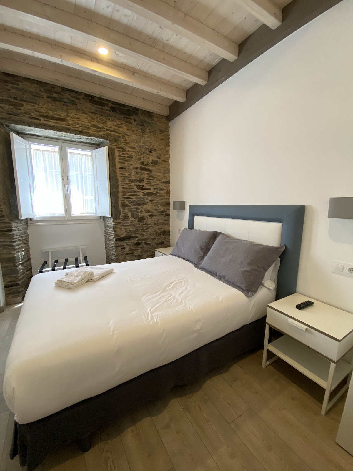 Pensión Domus Gallery photo 2, guesthouse accommodation in Arzúa on the Camino Frances