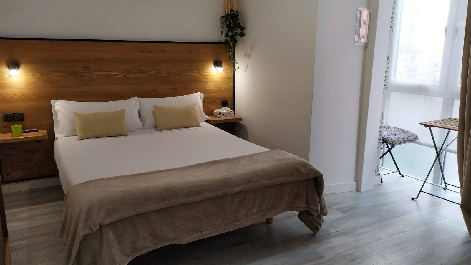 Alojamientos Cantíber, albergue accommodation in Santander on the Camino del Norte