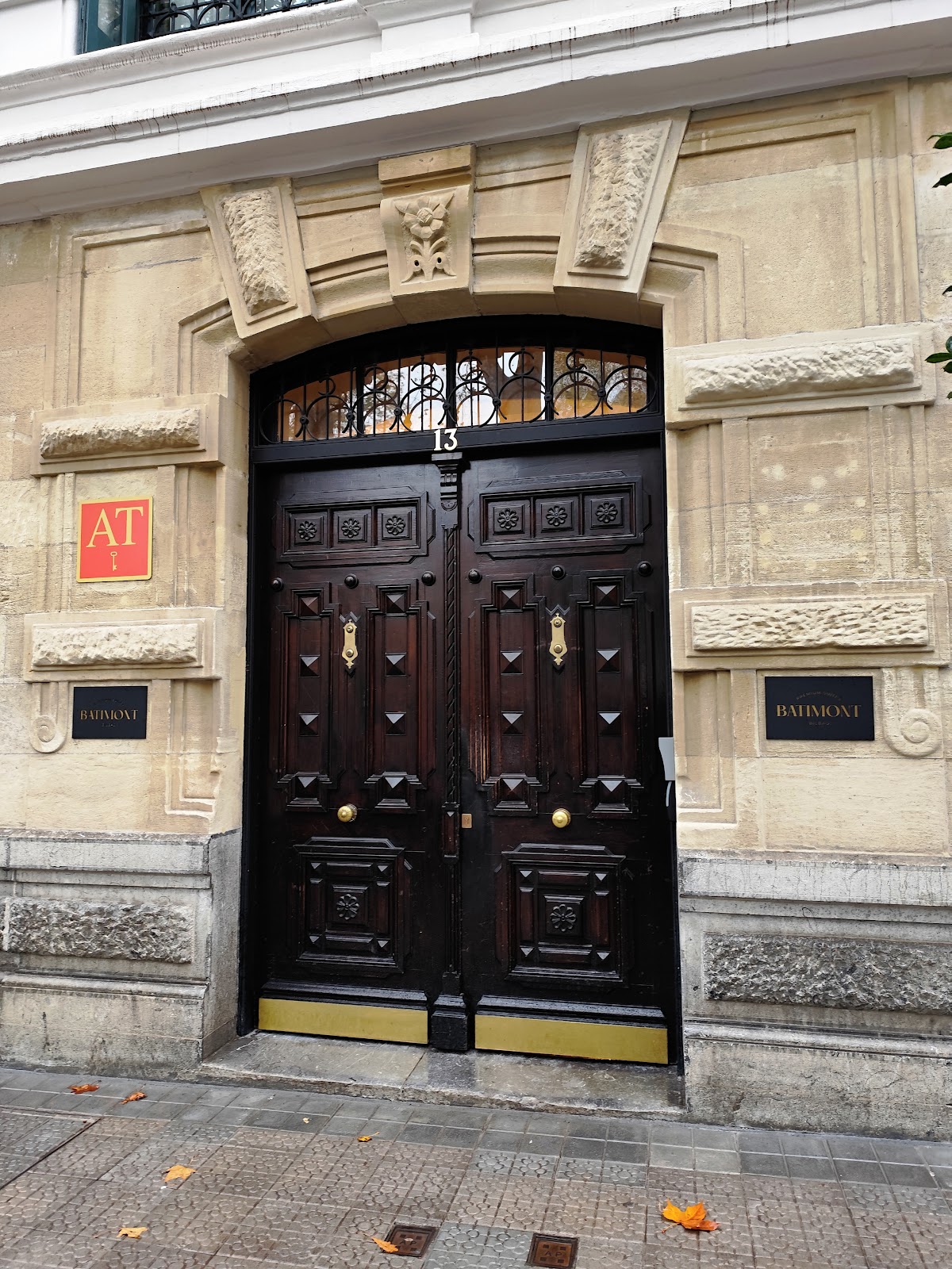 Batimont Suites & Apartments photo 10, apartment accommodation in Bilbao on the Camino del Norte