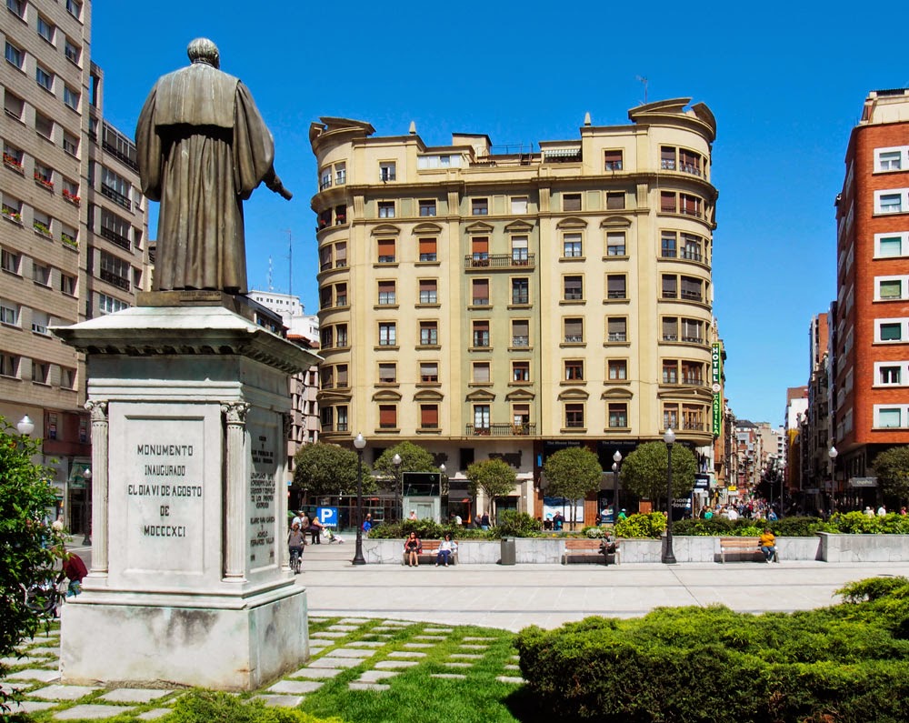 Hotel Castilla, hotel accommodation in Gijón on the Camino del Norte