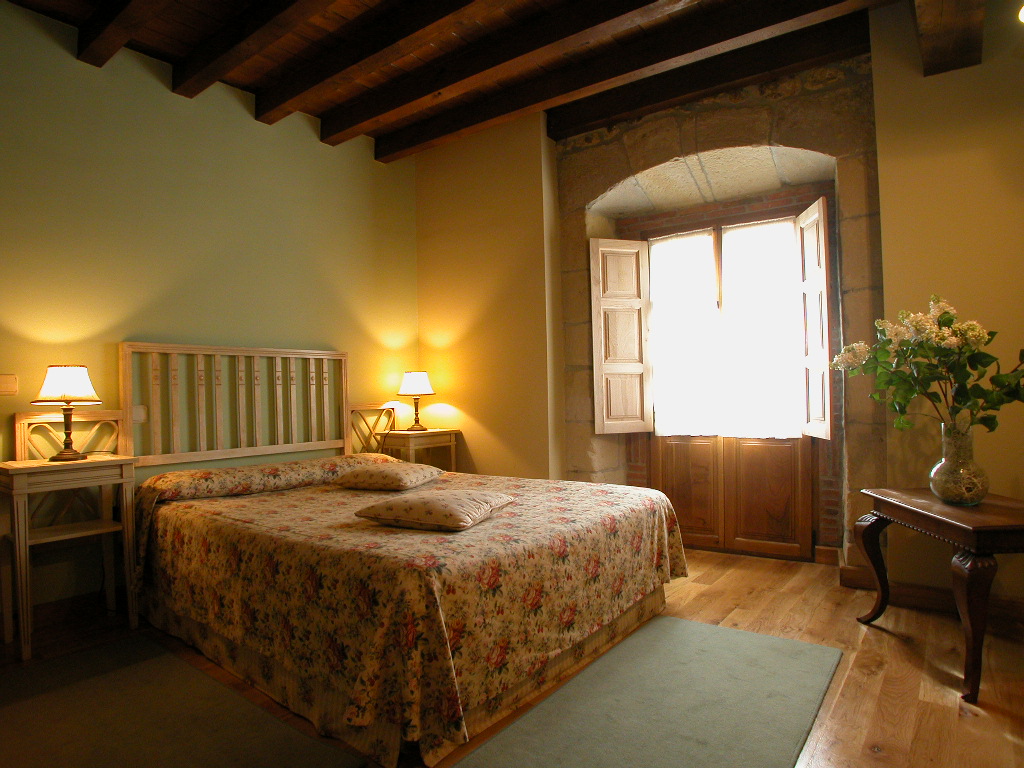 De Peredo Y Villa photo 4, villa accommodation in Capilla del Barrio Pereo on the Camino del Norte