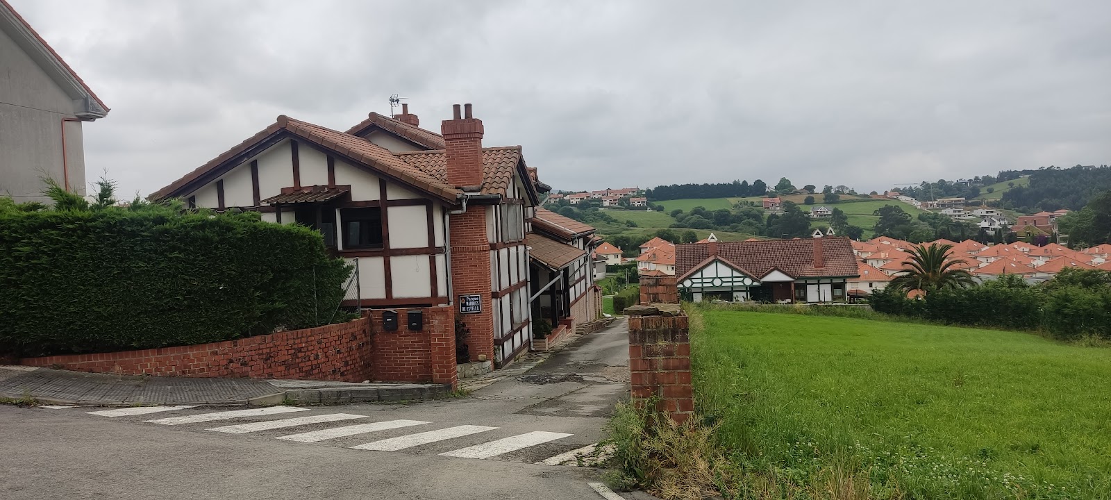 La casa de boo, guesthouse accommodation in Boo de Piélagos on the Camino del Norte