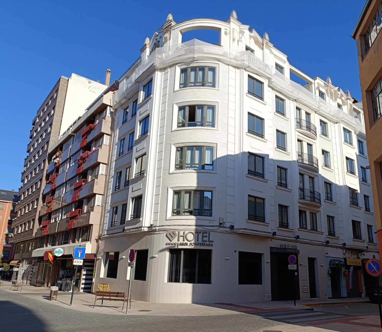 Hotel Aroi Ponferrada photo 4, hotel accommodation in Ponferrada on the Camino Frances