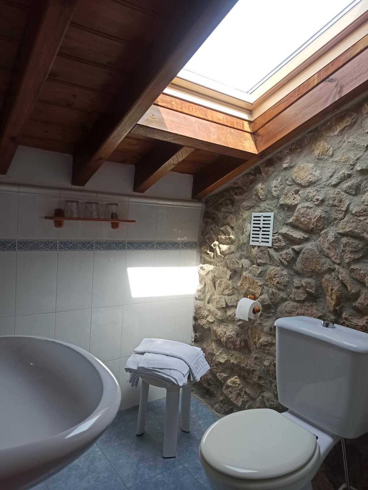 Casa Albertino photo 10, guesthouse accommodation in Casa Albertino on the Camino del Norte