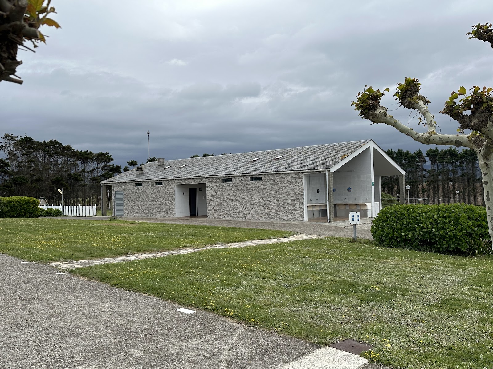 Camping Playa De Tapia photo 9, camping accommodation in Tapia de Casariego on the Camino del Norte