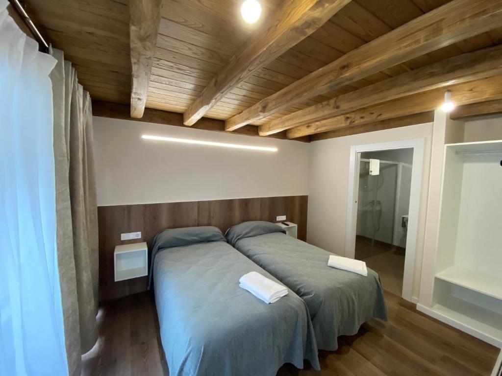 dp Centro Histórico photo 2, guesthouse accommodation in Sarria on the Camino Frances