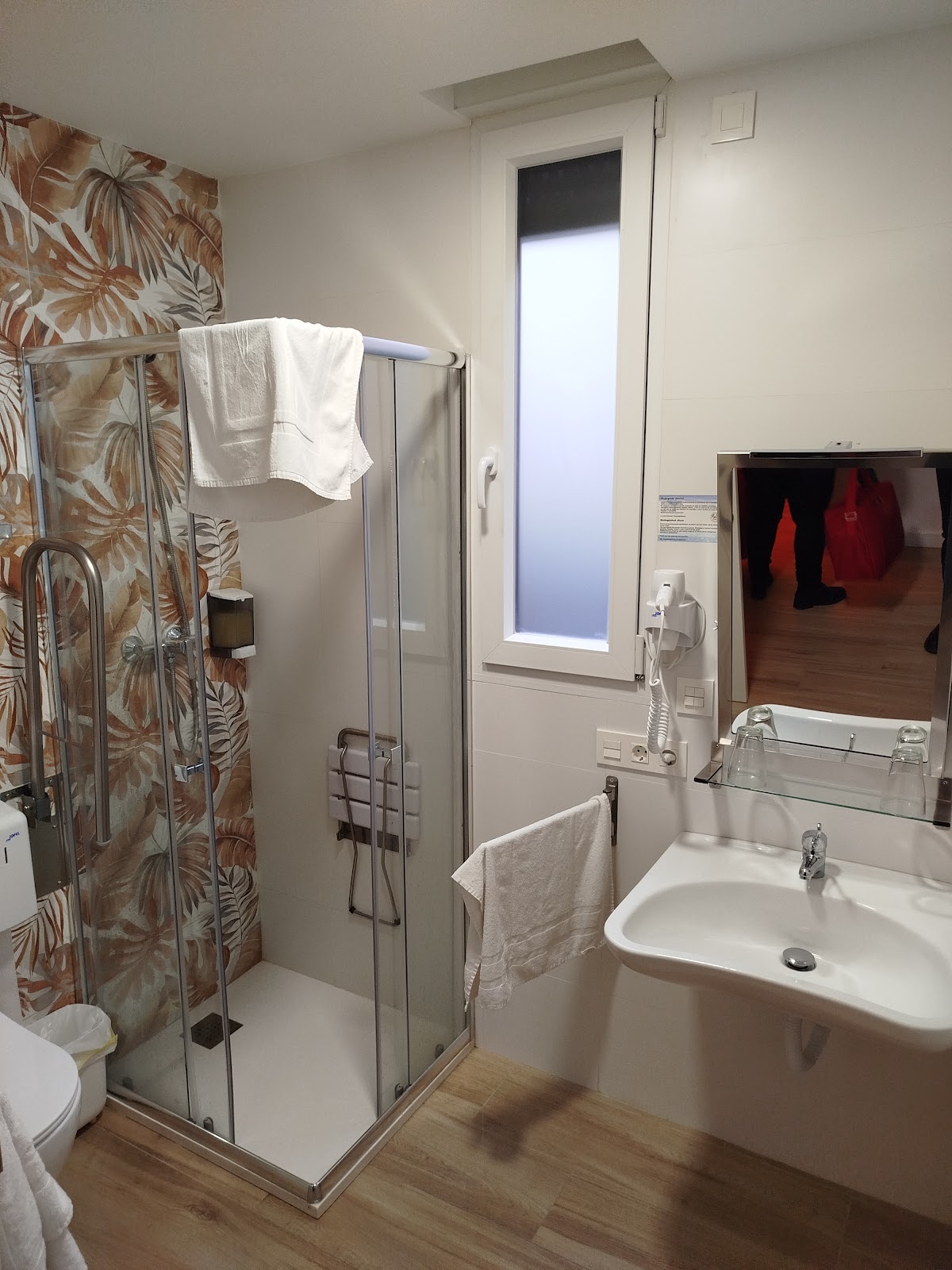 Bilbao ROOMS Miribilla photo 5, guesthouse accommodation in Bilbao on the Camino del Norte