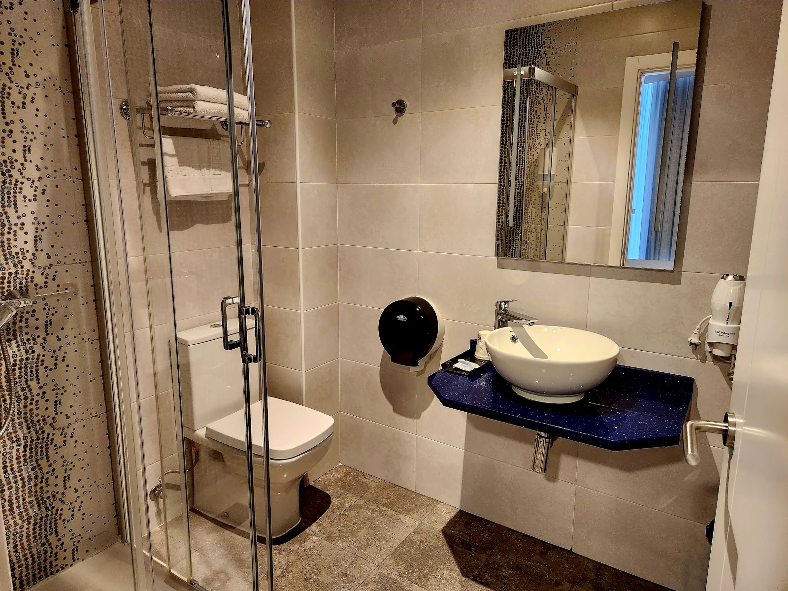 Hotel Mica photo 3, hotel accommodation in Palas de Rei on the Camino Frances