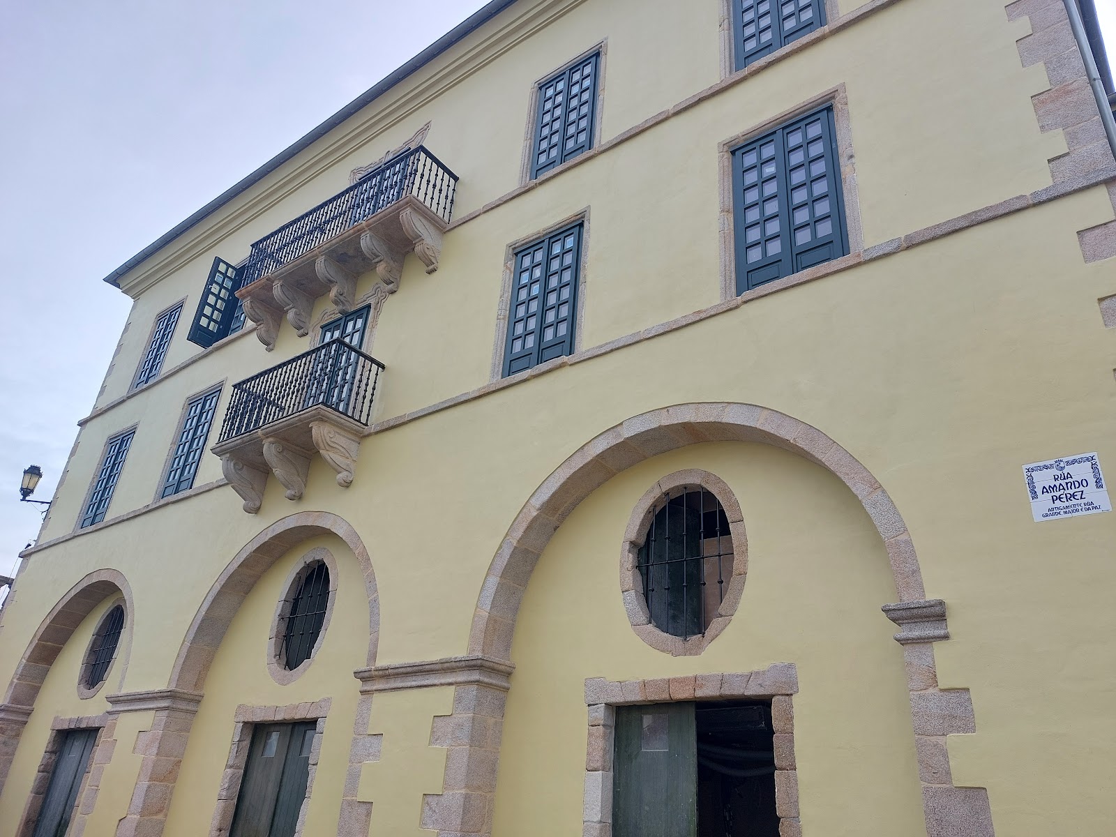 U-Hotel Aduana Ribadeo, hotel accommodation in Ribadeo on the Camino del Norte