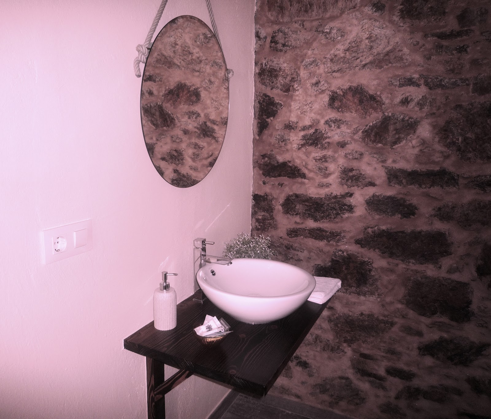 Albergue-hostel Casa da Gándara photo 3, albergue accommodation in Boimorto on the Camino del Norte
