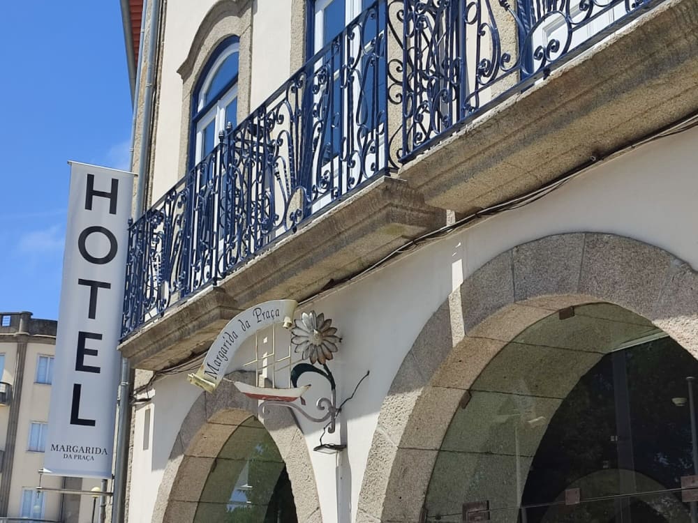 Hotel Margarida da Praca, hotel accommodation in Viana do Castelo on the Camino Portuguese
