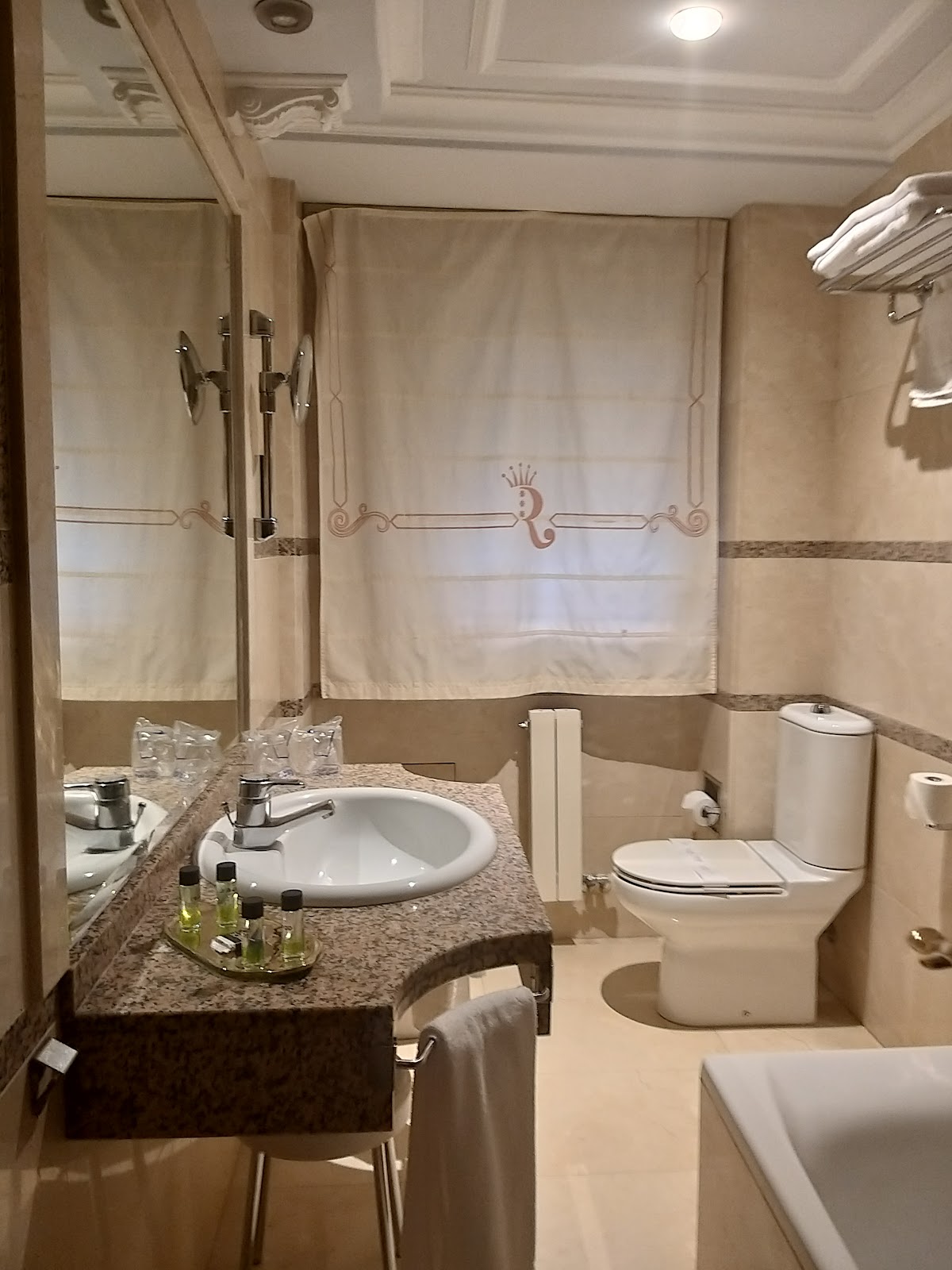 Hotel Rice Reyes Católicos photo 8, hotel accommodation in Burgos on the Camino Frances
