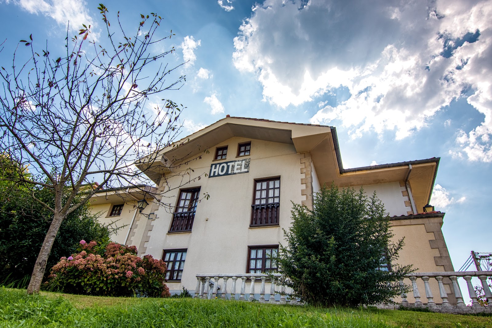 Hotel Salldemar photo 4, hotel accommodation in Santillana del Mar on the Camino del Norte
