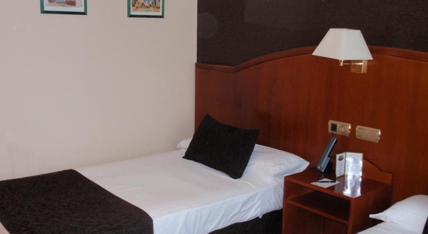 Hotel Ponferrada Plaza photo 5, hotel accommodation in Ponferrada on the Camino Frances
