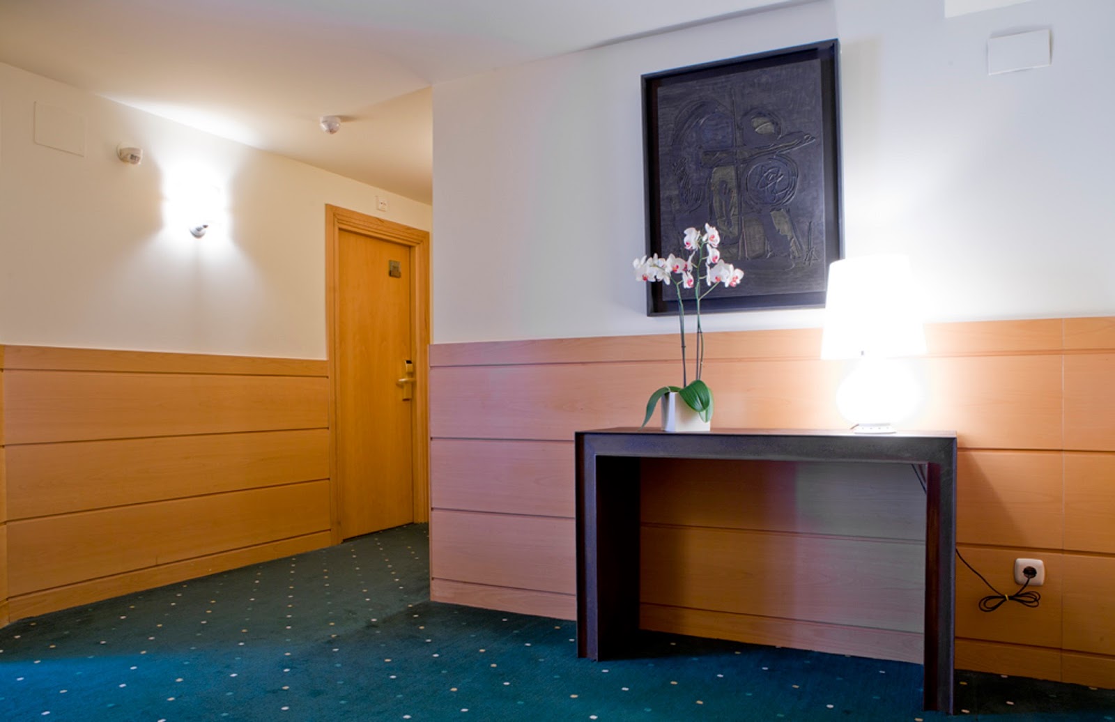 Zaragoza Plaza photo 8, hotel accommodation in San Sebastian on the Camino del Norte