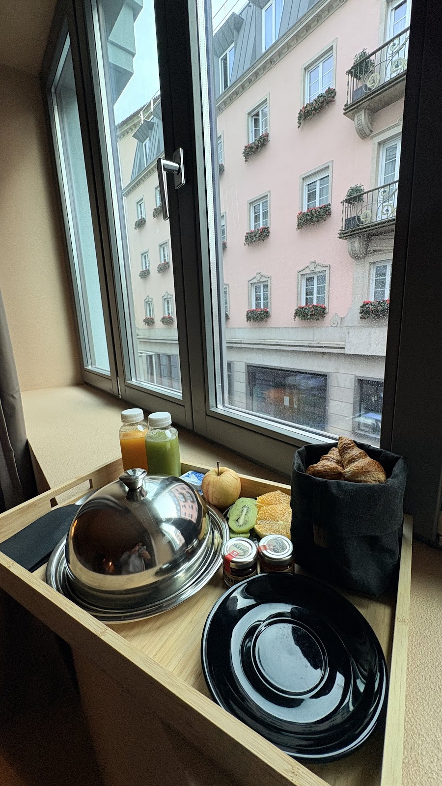 Akeah Porto Centro photo 3, hotel accommodation in Porto on the Camino Portuguese