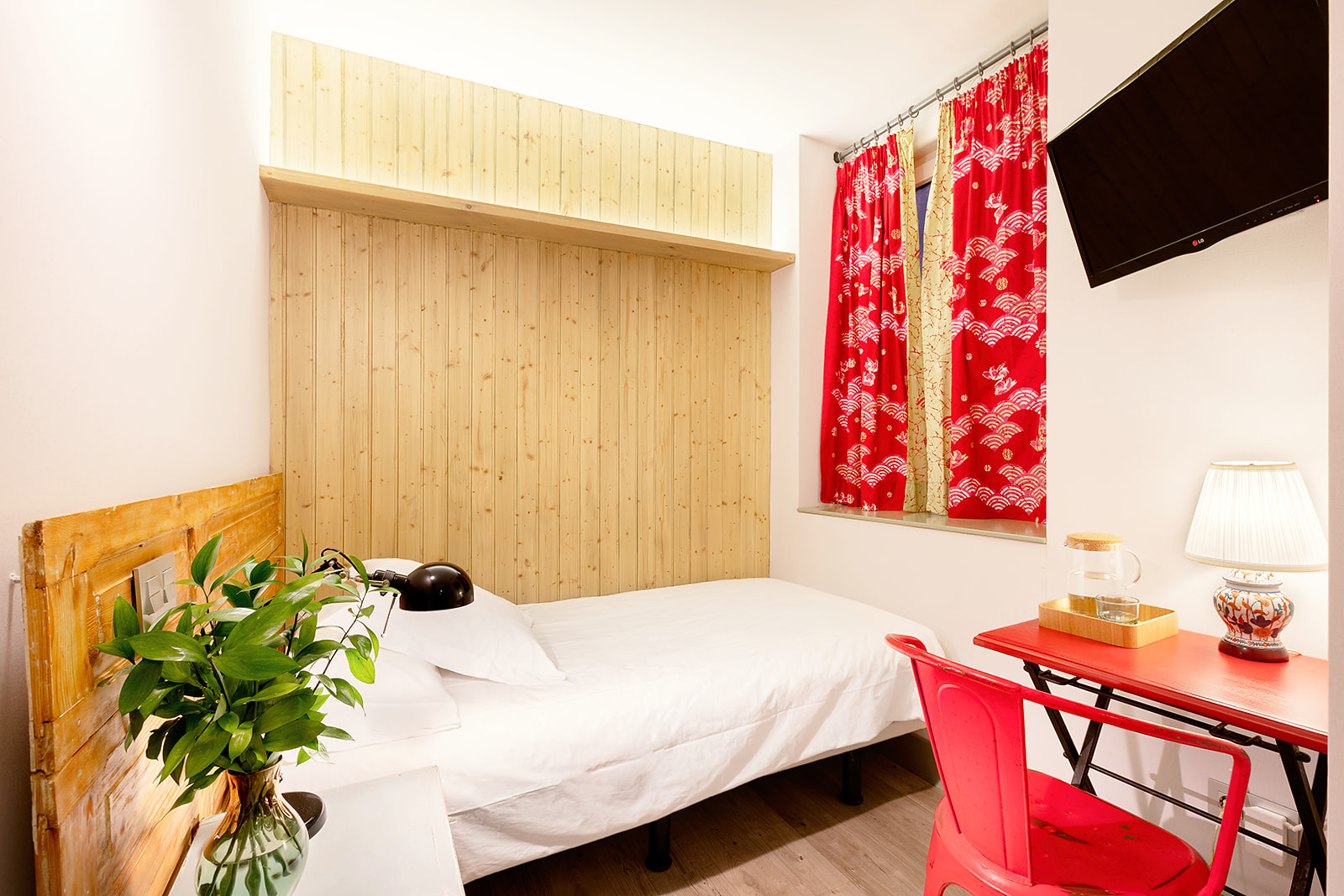 Okako Hotel photo 5, hotel accommodation in San Sebastian on the Camino del Norte