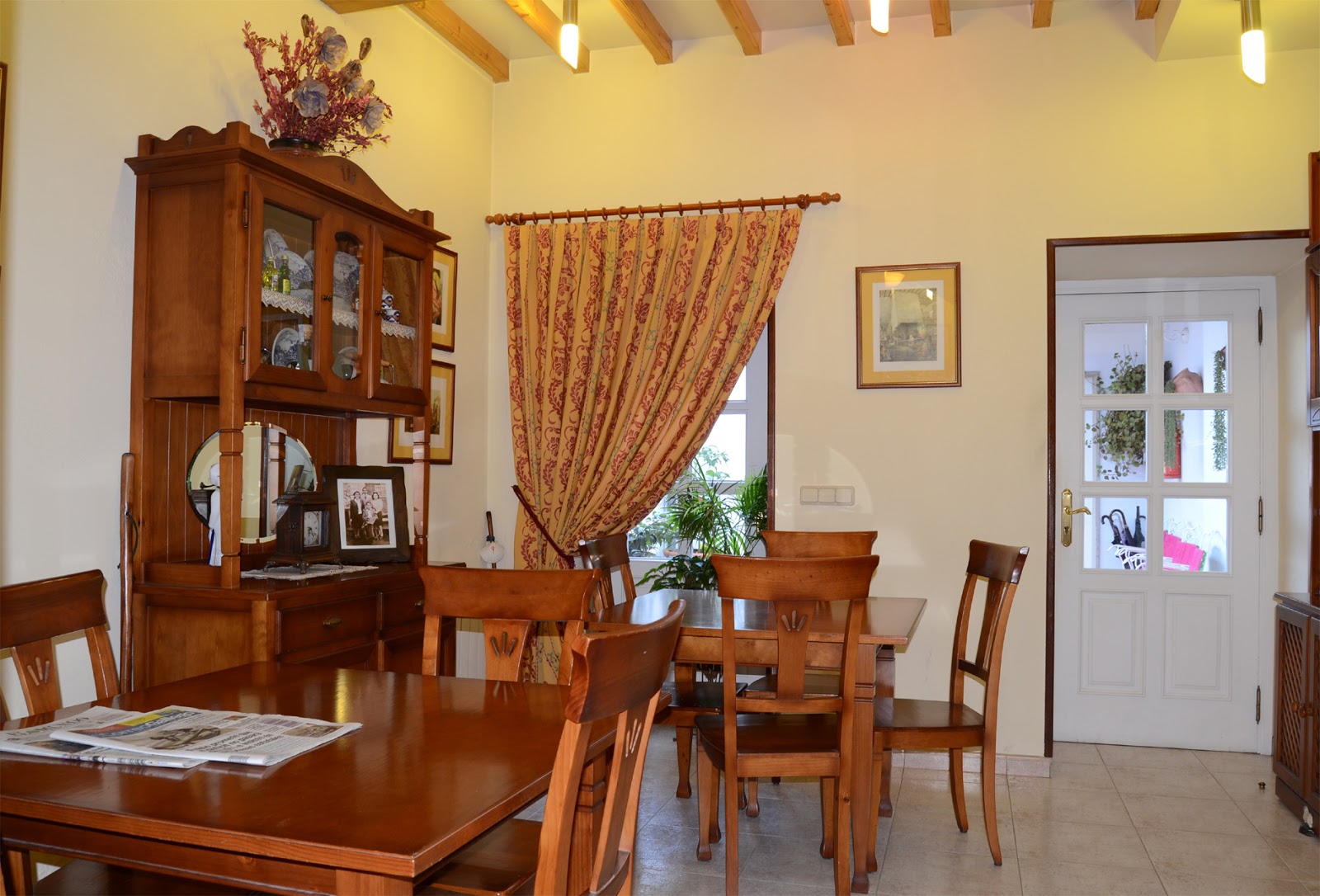 Hostal Alfonso photo 4, hostel accommodation in Santiago de Compostela on the Camino Frances