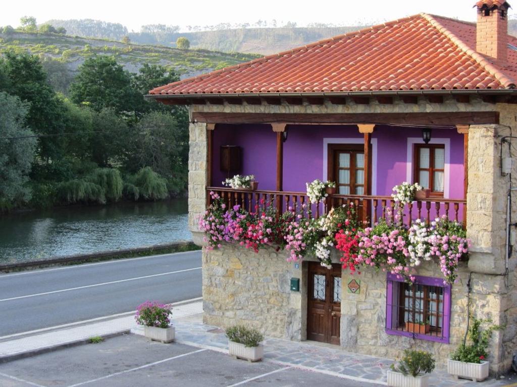 Casa del Cura, guesthouse accommodation in Unquera on the Camino del Norte
