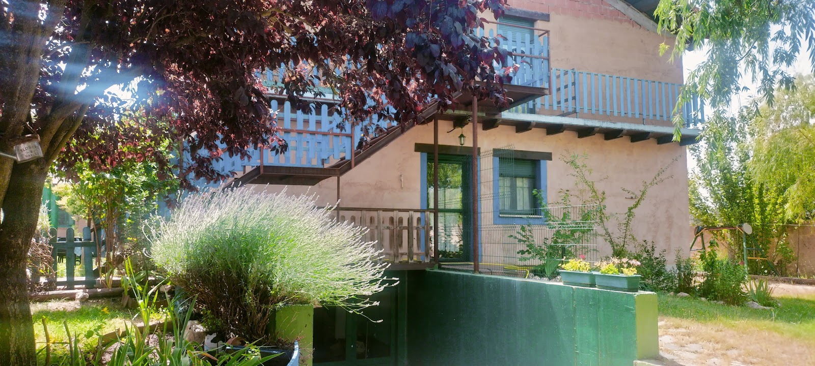 ALBERGUE peregrinos CASAFLOR photo 10, hostel accommodation in Murias de Rechivaldo on the Camino Frances