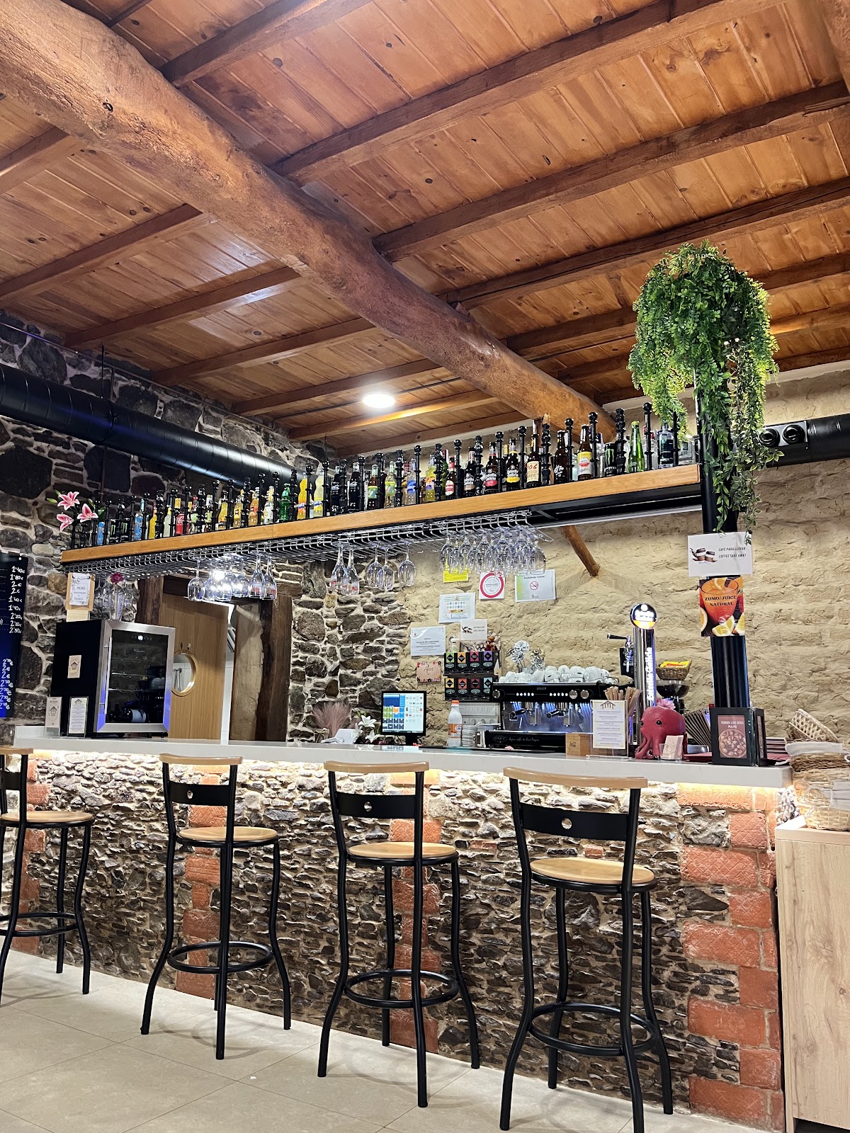 HOSTAL RESTAURANTE LA SENDA photo 6, guesthouse accommodation in Camponaraya on the Camino Frances