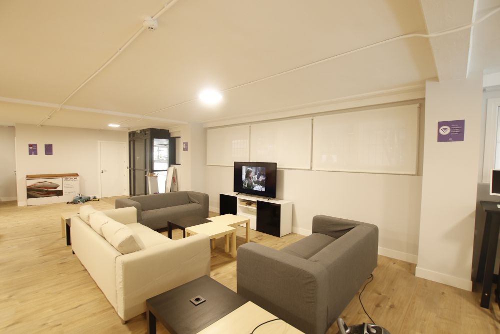 Bilbao Metropolitan Hostel by Bossh! Hotels photo 6, albergue accommodation in Bilbao on the Camino del Norte