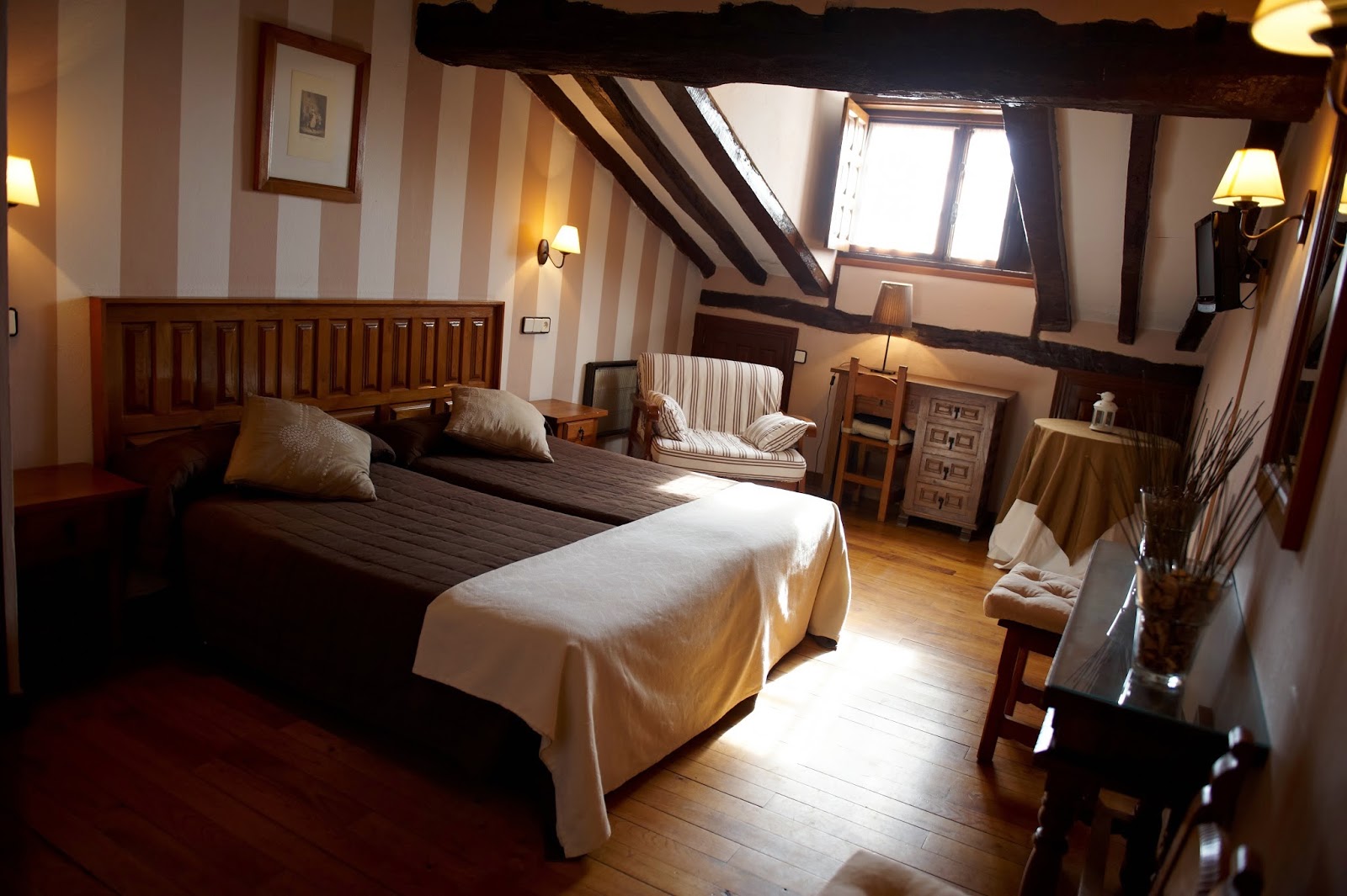 Posada Santa Juliana photo 4, guesthouse accommodation in Santillana del Mar on the Camino del Norte