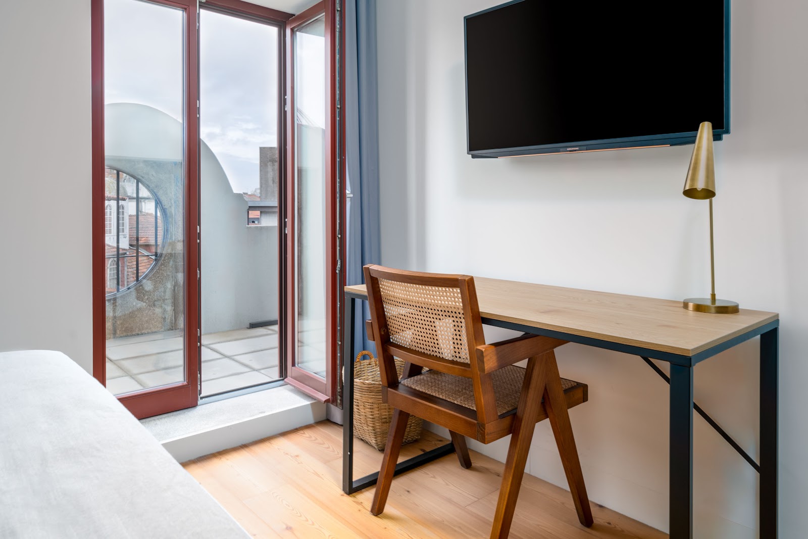 Limehome Porto Rua Das Oliveiras photo 7, accommodation listing in Porto on the Camino Portuguese