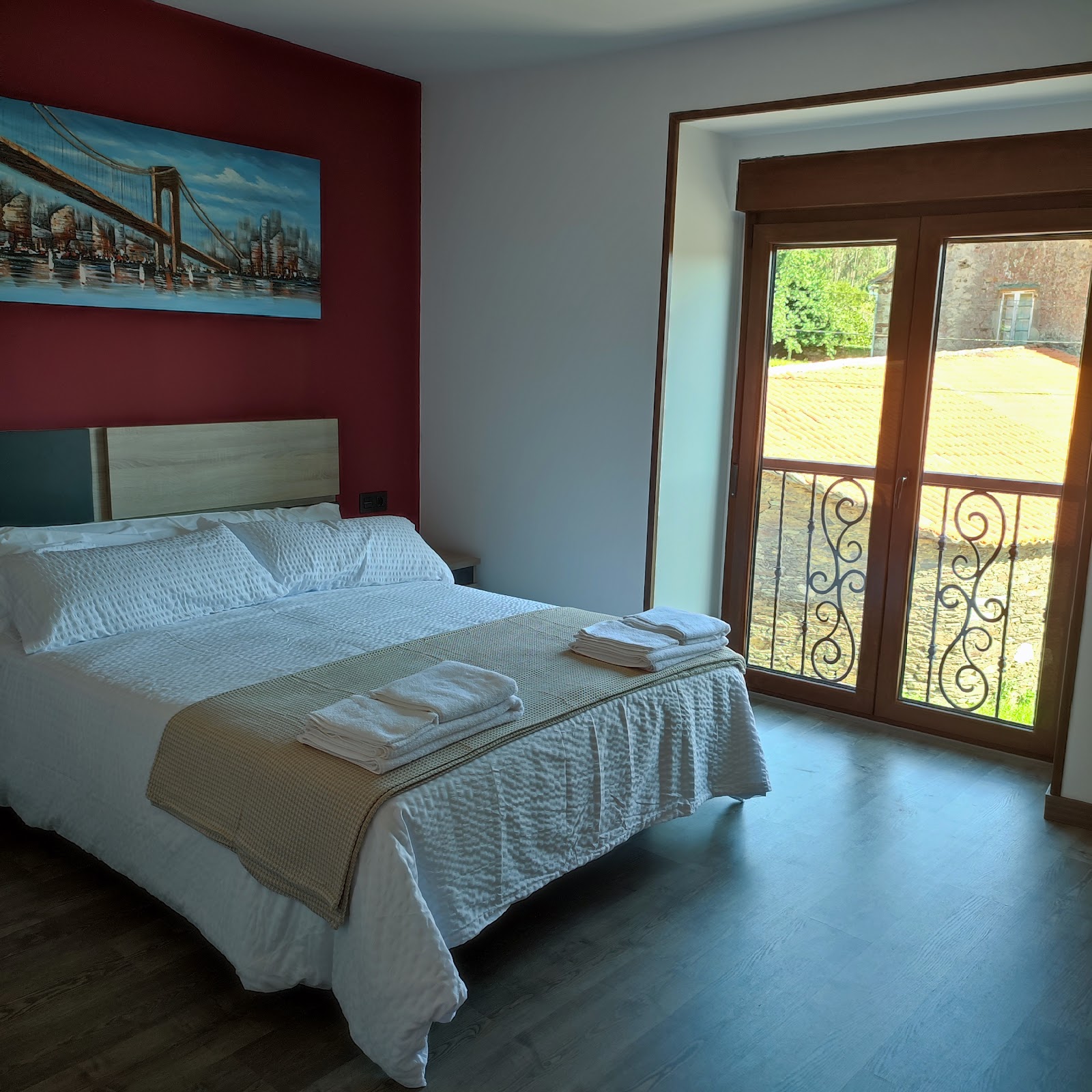 O Lar Da Crega Alojamiento photo 2, accommodation listing in Amenal on the Camino Frances
