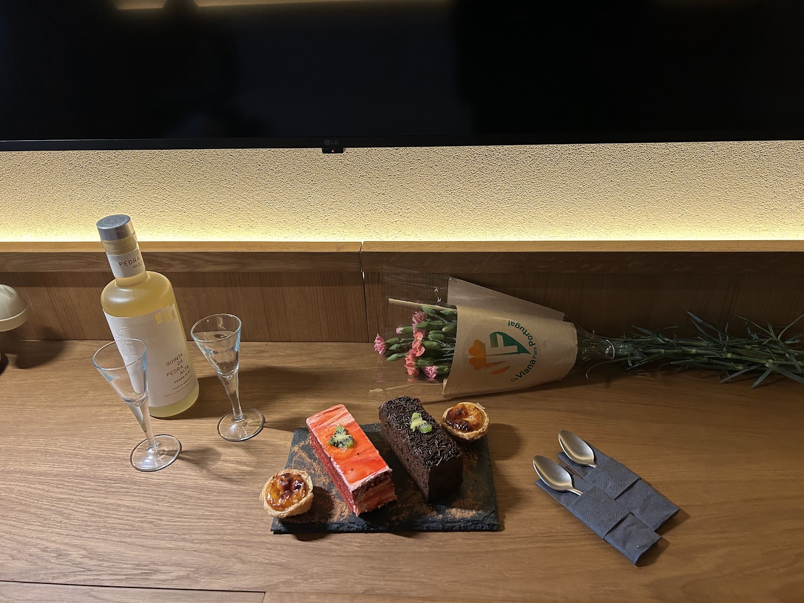 Akeah Porto Centro photo 4, hotel accommodation in Porto on the Camino Portuguese