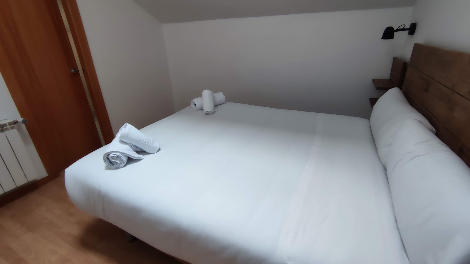 Hostal Auto check in Cuéntame Evolución photo 9, guesthouse accommodation in Burgos on the Camino Frances