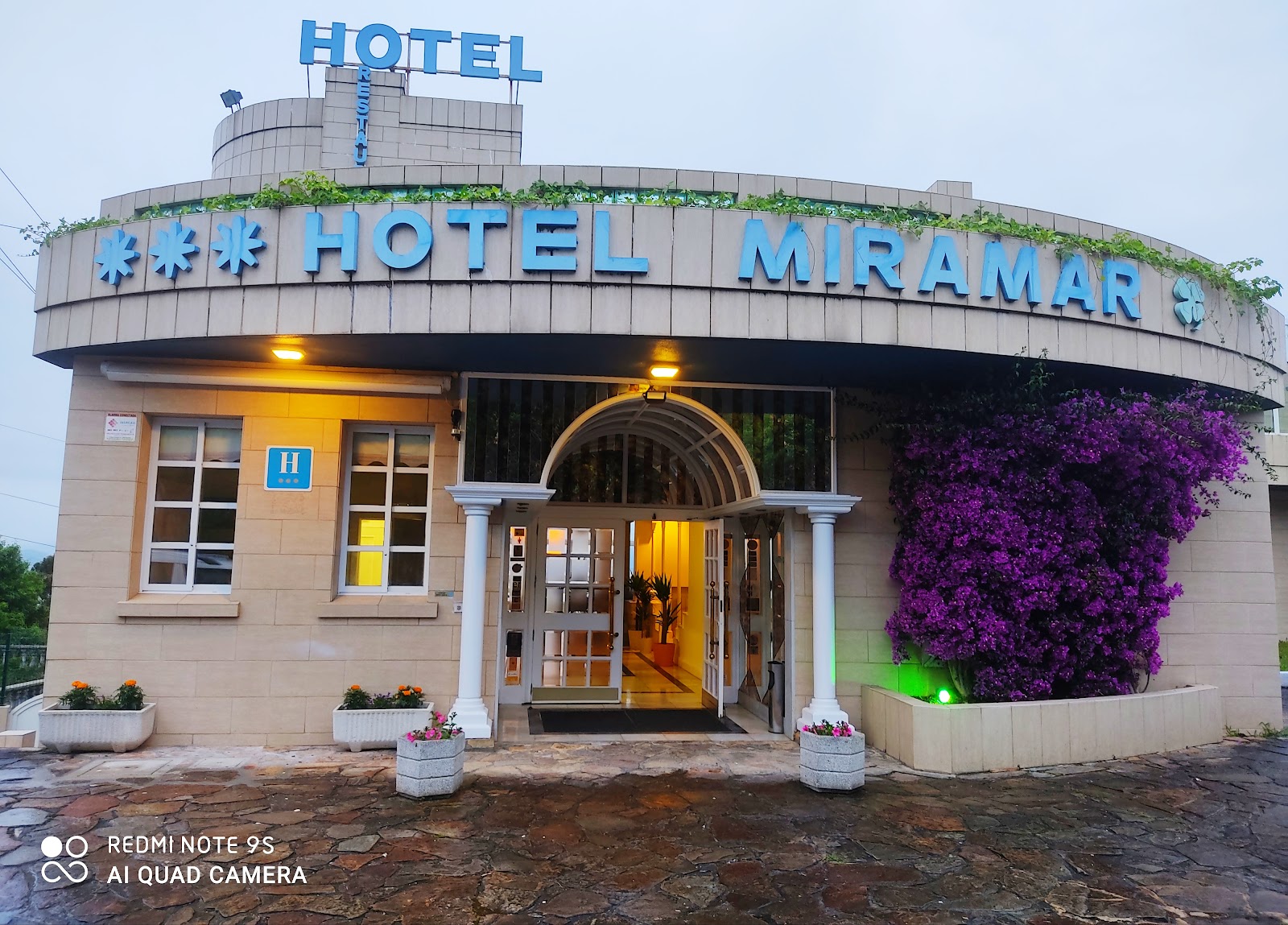 Hotel Miramar de Laredo, hotel accommodation in Laredo on the Camino del Norte