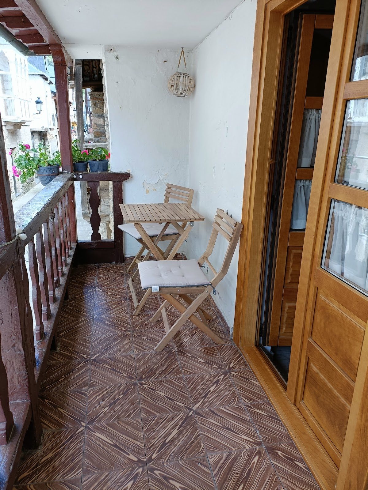 Hotel rural virgen del carmen photo 9, hotel accommodation in Molinaseca on the Camino Frances