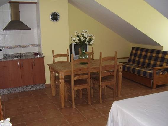 Hostal El Horno photo 4, guesthouse accommodation in Molinaseca on the Camino Frances