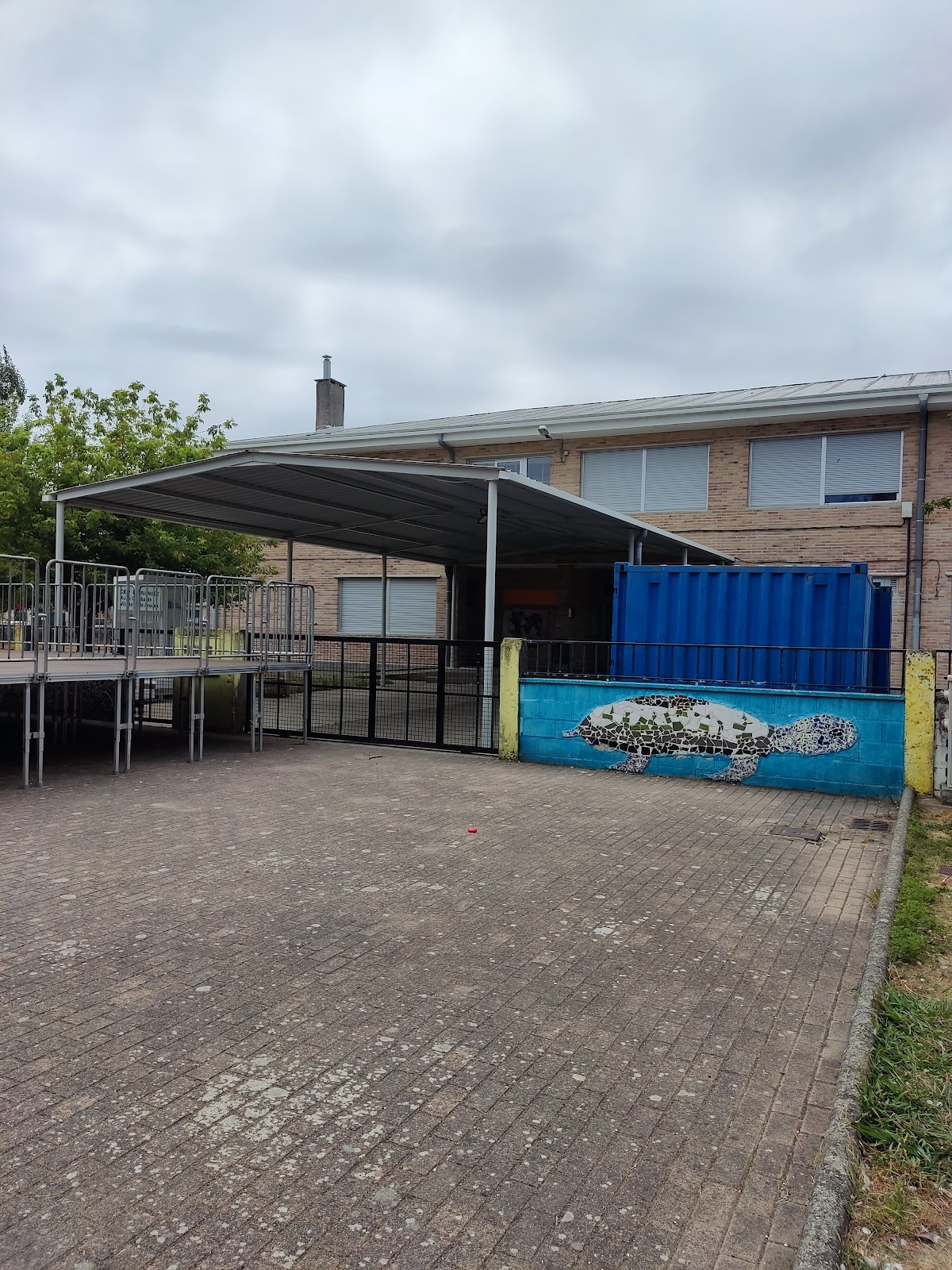 CEIP Xulio Camba, villa accommodation in Vilanova de Arousa on the Camino Portuguese