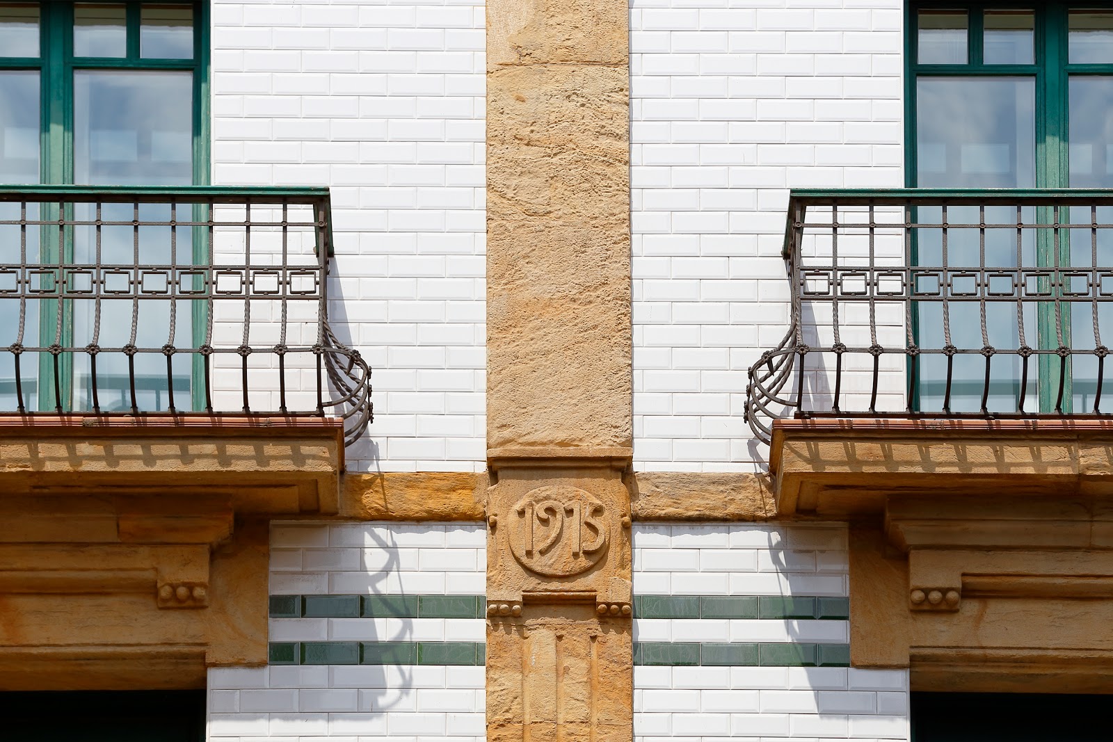 Hotel Santa Rosa, hotel accommodation in Gijón on the Camino del Norte