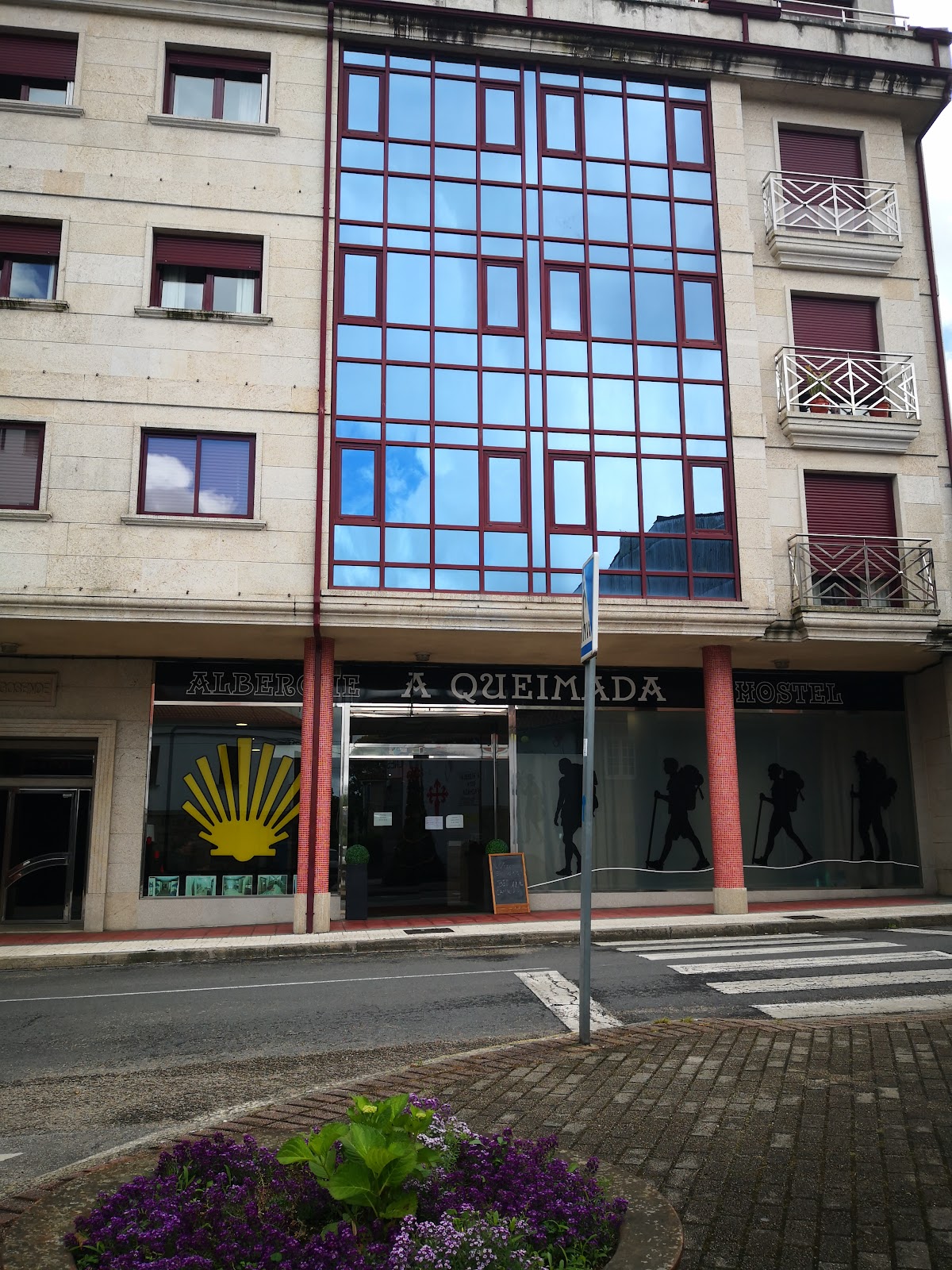 ALBERGUE A QUEIMADA HOSTEL photo 11, albergue accommodation in Caldas de Reis on the Camino Portuguese