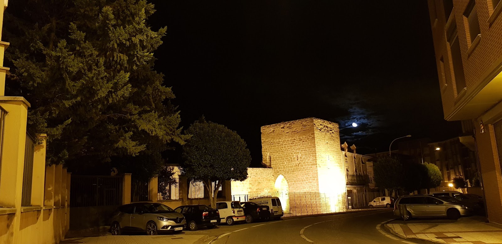 Hostal Rey Pedro I photo 7, guesthouse accommodation in Santo Domingo de la Calzada on the Camino Frances