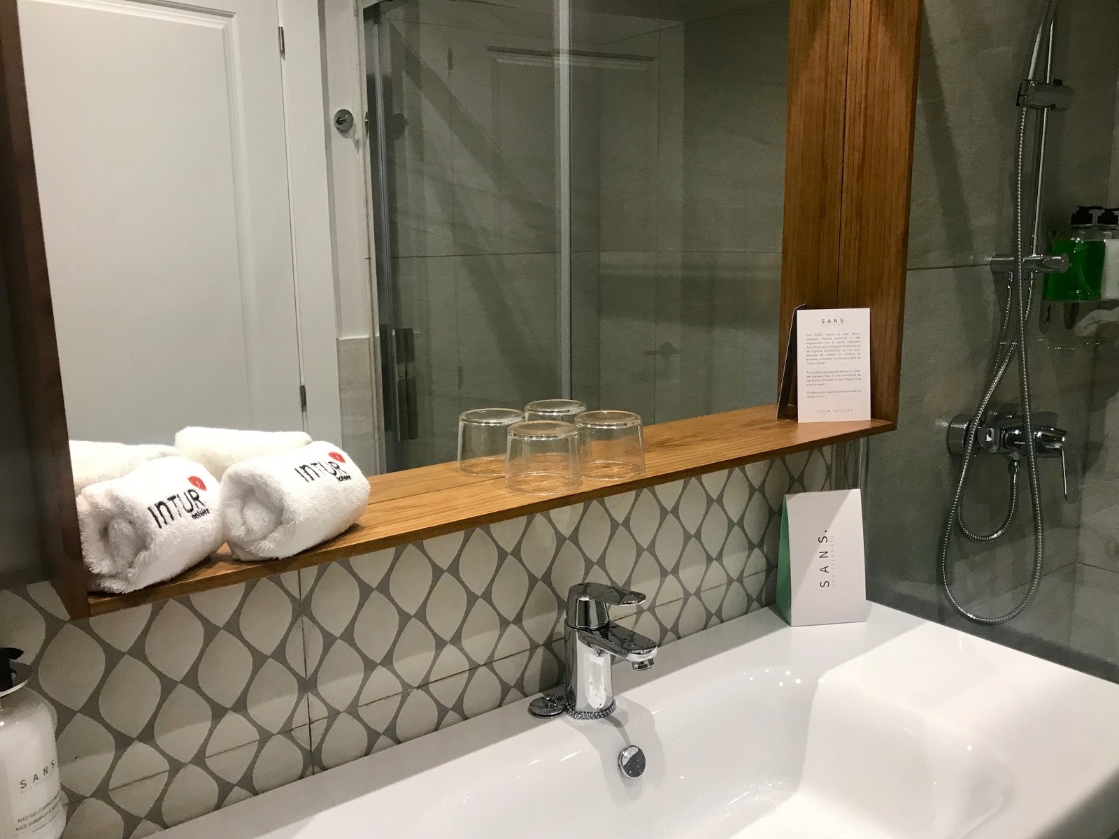 Intelier Victoria photo 6, hotel accommodation in San Sebastian on the Camino del Norte