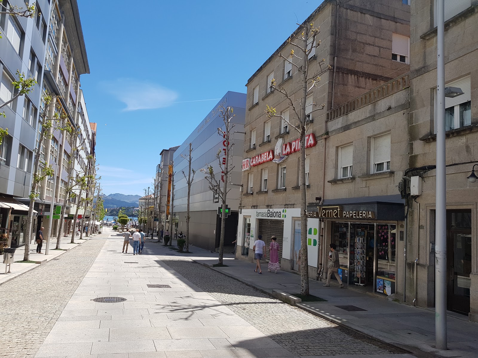 Carabela La Pinta, hotel accommodation in Baiona on the Camino Portuguese