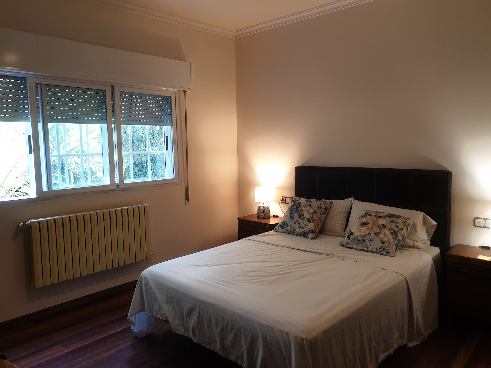 Oasis Ponte San Lazaro photo 2, guesthouse accommodation in Monte do Gozo on the Camino Frances