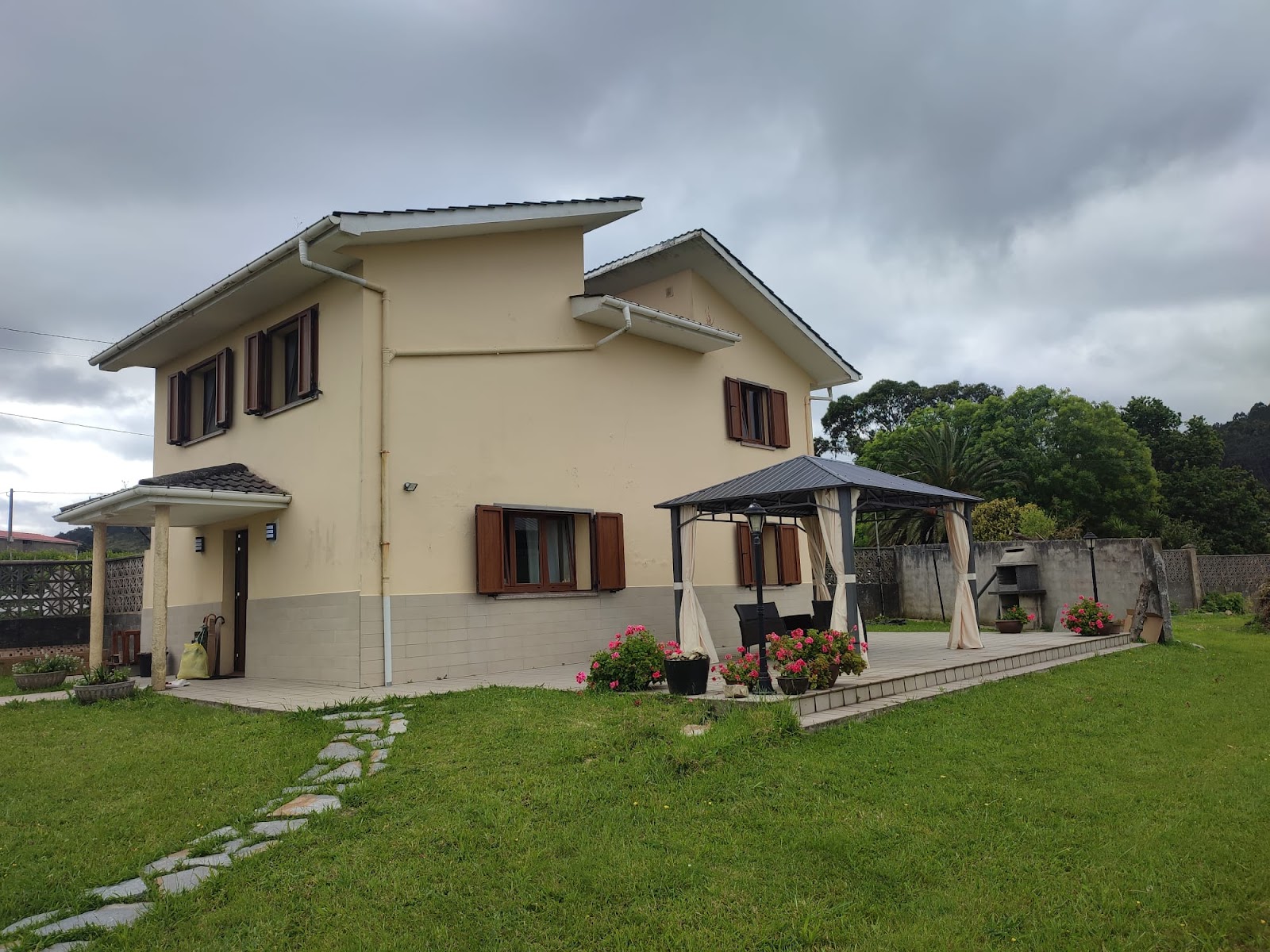 La Fontica VV, guesthouse accommodation in Novellana on the Camino del Norte