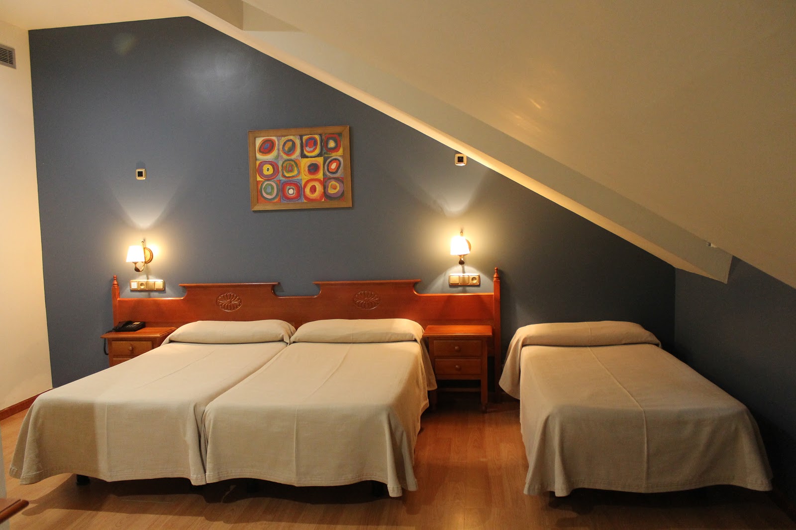 El Castillo photo 2, hotel accommodation in Ponferrada on the Camino Frances